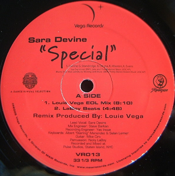 Sara Devine - Special