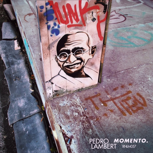 Pedro Lambert - Momento / RNLSM057