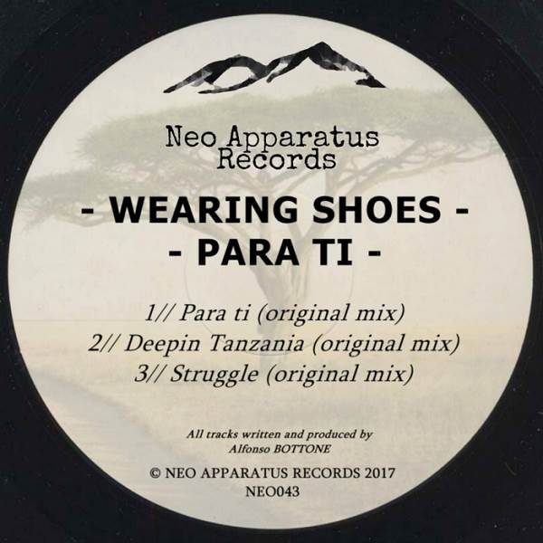 Wearing Shoes - Para Ti / Neo Apparatus