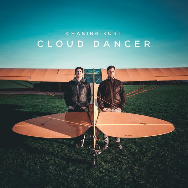 Chasing Kurt - Cloud Dancer / Peppermint Jam