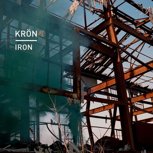 Kron - Iron / Knee Deep In Sound
