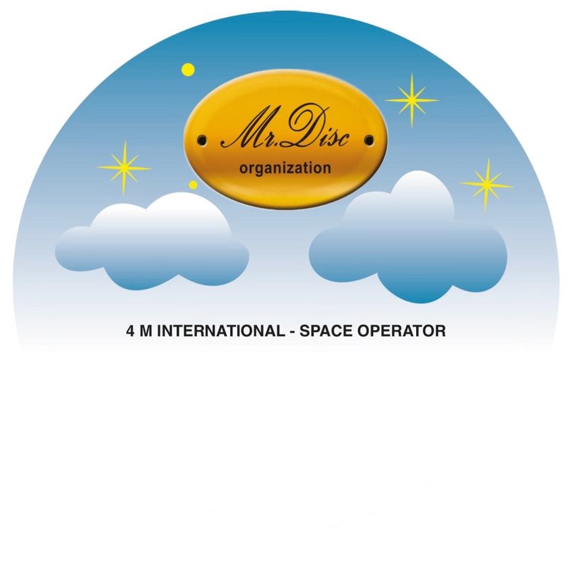 4 M International - Space Operator / Mr. Disc